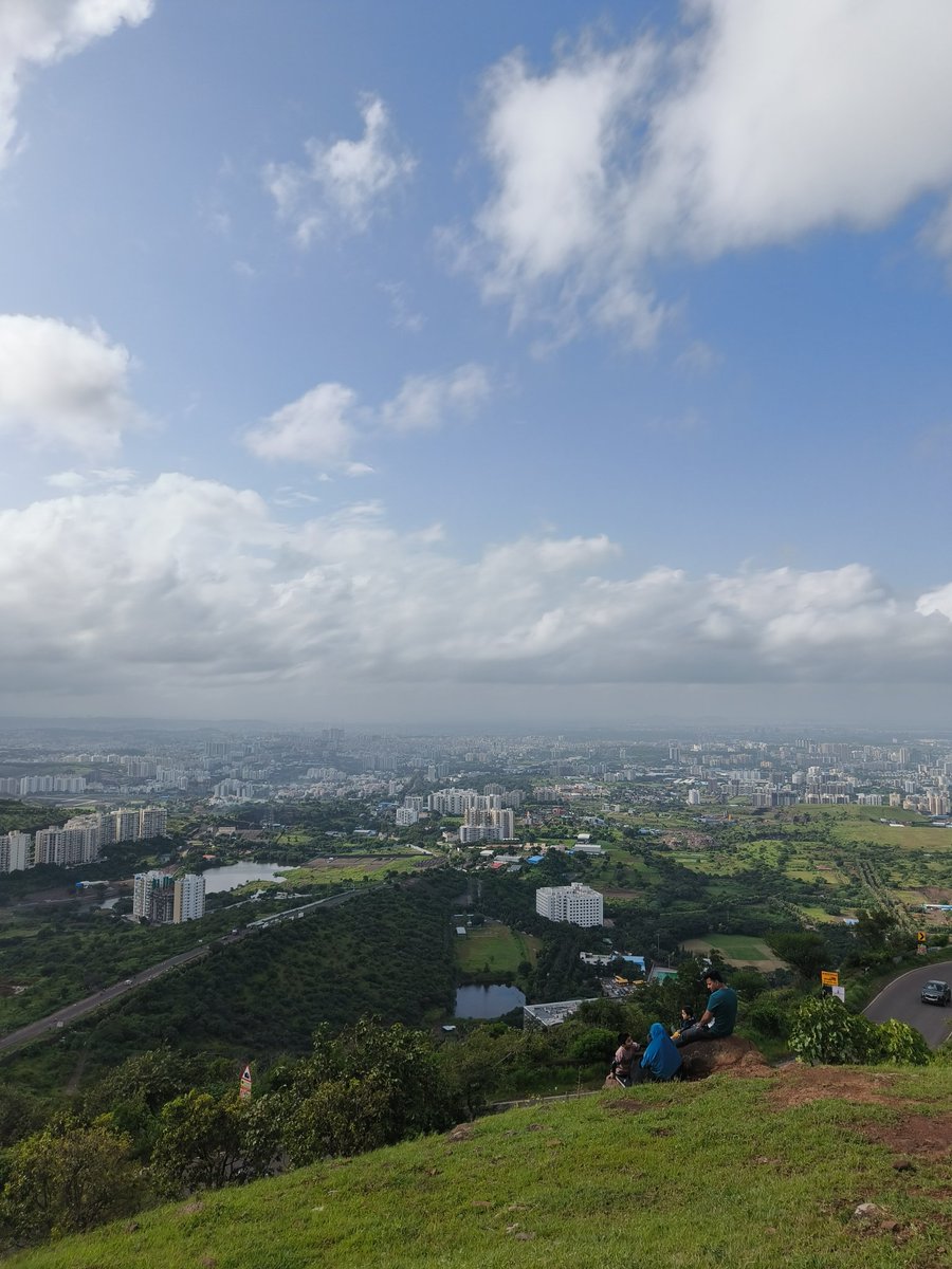 Saurav1108's tweet photo. An August Wednesday in #Pune https://t.co/US5SyTrnjd