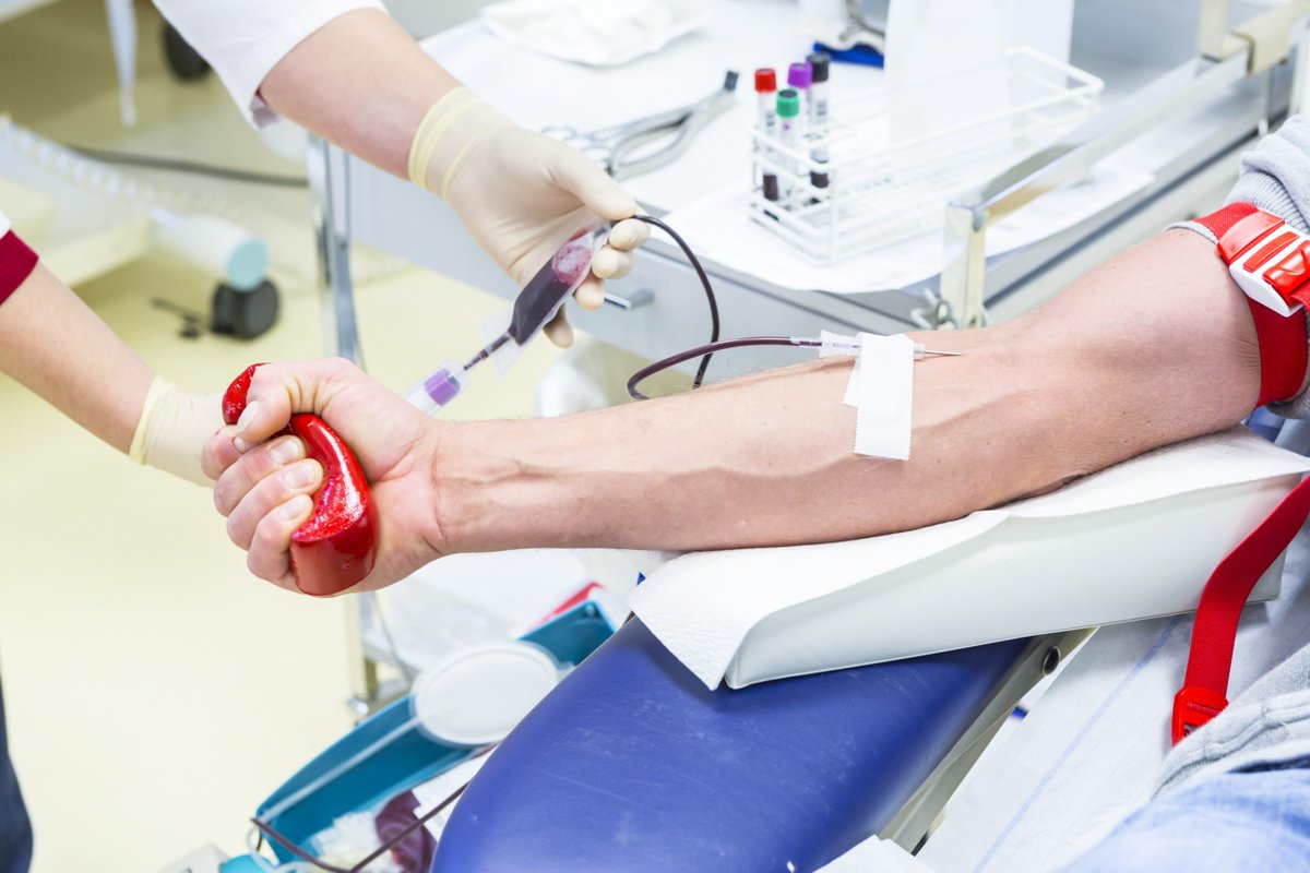 Jetzt Blut spenden!: Die kommende Blutspende am 5. September in der Zeit von 15.00 – 19.30 Uhr im Bürgerhaus in Henstedt-Ulzburg ist eine ganz besondere. dlvr.it/TCWY5K