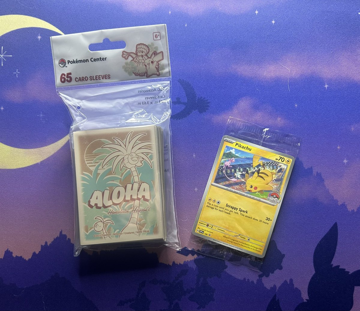 🌺🌴🍍 Worlds Giveaway!!🍍🌴🌺

One person will win this pack of Worlds exclusive sleeves and a Pikachu promo!

To Enter: ✅ Retweet! 

Winner will be drawn on Thursday, September 5th! 

US address only!