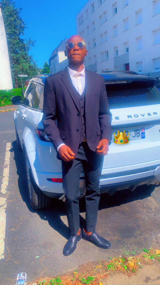 LeRoiDaouda's tweet photo. 👑Le chemin d’or et la patience c’est carré 🔑 https://t.co/u1e7bQP88c