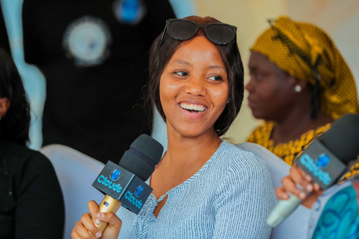 GGK✨ (@glorykazimoto) on Twitter photo Malkia wa Nguvu Kanda ya Kati x Kazimoto Complex T Ltd ndani ya Clouds Tv. Afisa Mauzo wa <a href="/KazimotoComplex/">Kazimoto_complex</a> nitakuwa live tarehe 30.08.2024 kushuhidia Tuzo za Malkia Wa Nguvu ndani ya Clouds Tv. Sisi <a href="/KazimotoComplex/">Kazimoto_complex</a> tunafuraha sana kuwa moja wa wadhamini wa Malkia wa Nguvu🎉🔥 Malkia wa Nguvu Kanda ya Kati x Kazimoto Complex T Ltd ndani ya Clouds Tv. Afisa Mauzo wa <a href="/KazimotoComplex/">Kazimoto_complex</a> nitakuwa live tarehe 30.08.2024 kushuhidia Tuzo za Malkia Wa Nguvu ndani ya Clouds Tv. Sisi <a href="/KazimotoComplex/">Kazimoto_complex</a> tunafuraha sana kuwa moja wa wadhamini wa Malkia wa Nguvu🎉🔥