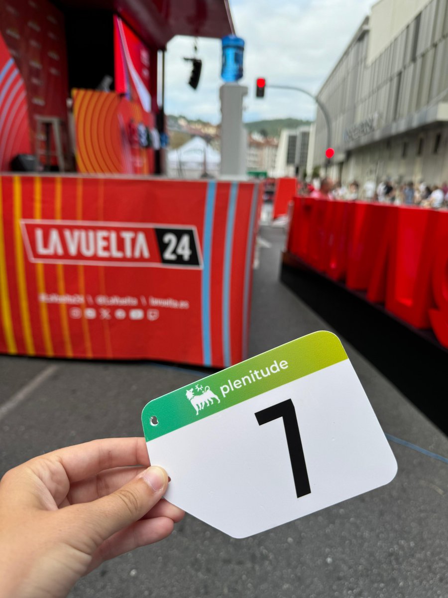 La Vuelta (@lavuelta) on Twitter photo 🍀 Fancy winning 🇧🇪 <a href="/WoutvanAert/">Wout van Aert</a>'s signed frame number? RT this post to enter the draw!  
🍀 ¿Quieres conseguir la placa del dorsal de la bici de 
🇧🇪 <a href="/WoutvanAert/">Wout van Aert</a> firmada? ¡Haz RT a este post y podrás participar en el sorteo! 
#Plenitude | #LaVuelta24 🍀 Fancy winning 🇧🇪 <a href="/WoutvanAert/">Wout van Aert</a>'s signed frame number? RT this post to enter the draw!  
🍀 ¿Quieres conseguir la placa del dorsal de la bici de 
🇧🇪 <a href="/WoutvanAert/">Wout van Aert</a> firmada? ¡Haz RT a este post y podrás participar en el sorteo! 
#Plenitude | #LaVuelta24