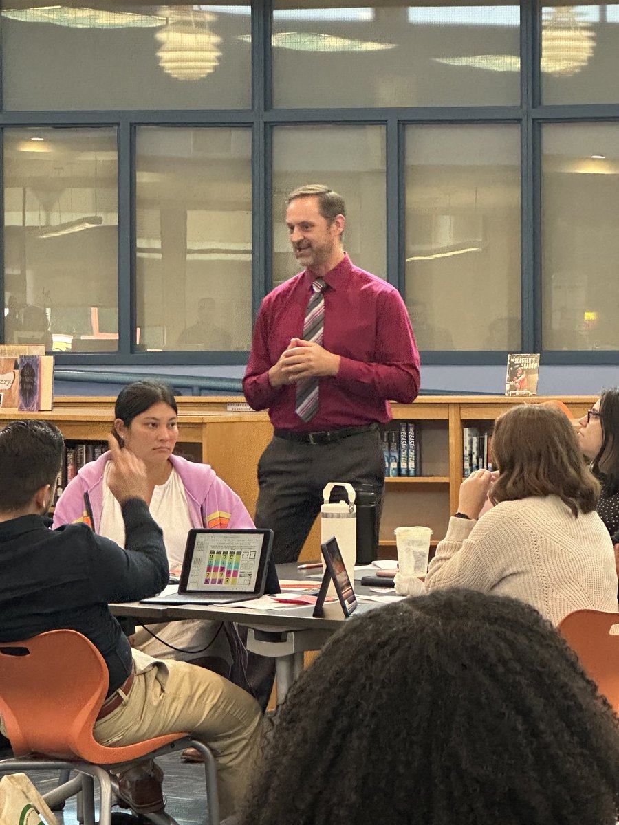 wpmathchat tweet media