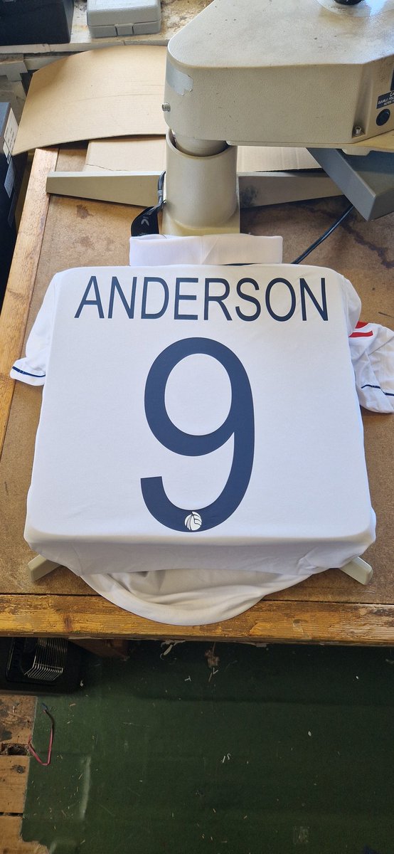 One of our customers feeling a bit nostalgic this morning .....how much do we all miss Jimmy  <a href="/TheBarmyArmy/">England's Barmy Army 🏴󠁧󠁢󠁥󠁮󠁧󠁿🎺</a> #ENGvSL