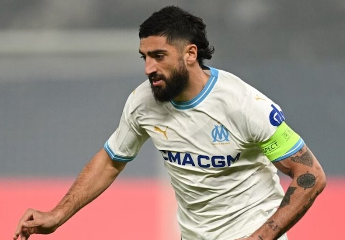 #Lazio arriva #Gigot dal #Marsiglia. Titolo definitivo, 3 mln di euro. Scambio documenti in corso.
sport.sky.it/calciomercato
<a href="/SkySport/">skysport</a> <a href="/OM_Officiel/">Olympique de Marseille</a> <a href="/OfficialSSLazio/">S.S.Lazio</a>