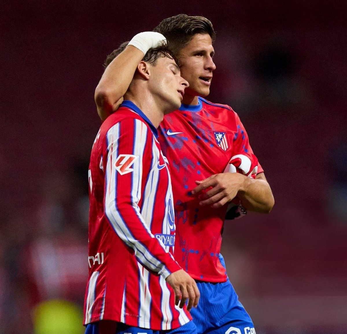 Objetivoatleti's tweet photo. Honor al partido de Rodrigo Riquelme ayer.

HONOR. https://t.co/g3q94Anz8I