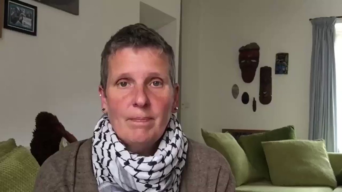 Activist and long-time campaigner for Palestine Sarah Wilkinson was arrested at her home early this morning.

She faces up to 14 years in jail under Section 12 of the Terrorism Act if convicted. 

Exposing the truth about Gaza is NOT terrorism!