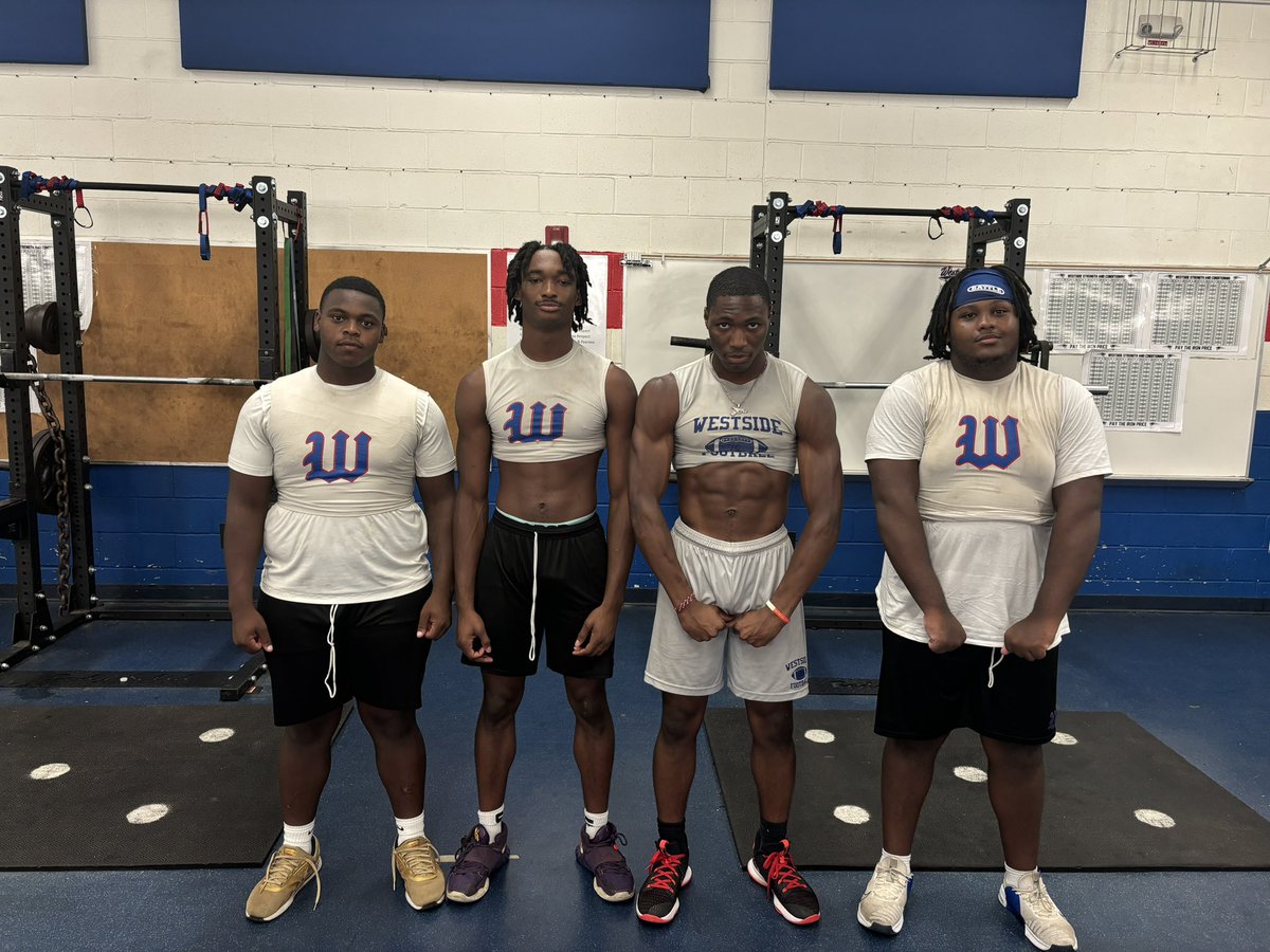 Westside Football (@westsidepatsfb) on Twitter photo We would like to recognize our players of the game from last weeks game. For special teams <a href="/rjharris247/">Roderick Harris</a> , for defense <a href="/vonnn4x/">Jahvon Williams✞</a> , scout team Leonell Armour and offense <a href="/JaedanEmbry/">Jaedan Embry</a>!! Congrats men! #GoWestside‼️‼️‼️ <a href="/RecruitGeorgia/">Recruit Georgia</a> <a href="/AugPressSports/">Augusta Press Sports</a> We would like to recognize our players of the game from last weeks game. For special teams <a href="/rjharris247/">Roderick Harris</a> , for defense <a href="/vonnn4x/">Jahvon Williams✞</a> , scout team Leonell Armour and offense <a href="/JaedanEmbry/">Jaedan Embry</a>!! Congrats men! #GoWestside‼️‼️‼️ <a href="/RecruitGeorgia/">Recruit Georgia</a> <a href="/AugPressSports/">Augusta Press Sports</a>