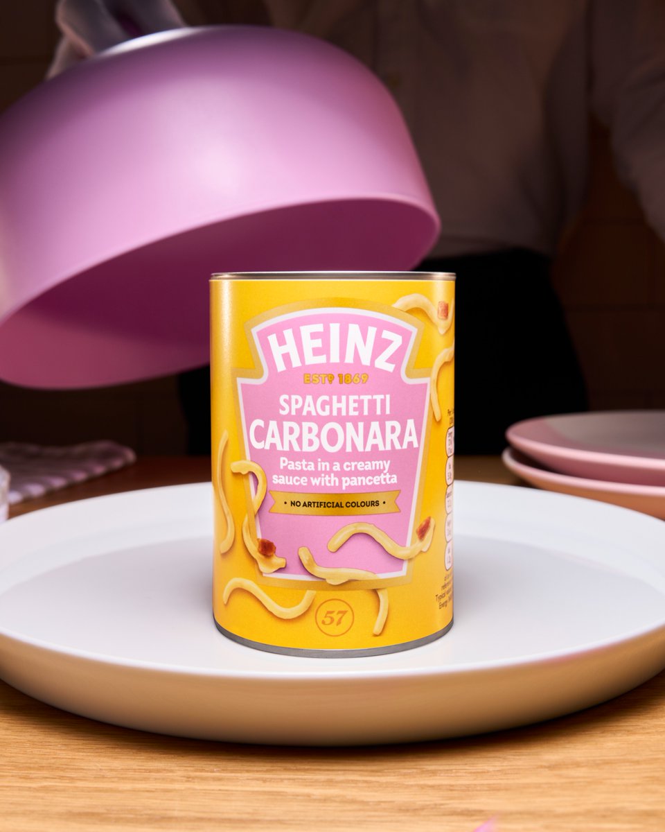 HeinzUK's tweet image. It’s time for fuss-free Carbonara with zero drama 💅

NEW Spaghetti Carbonara, available to buy NOW on Heinz to Home and wider stores from mid September 🤩

Tap below to secure yours now 👇 
heinztohome.co.uk