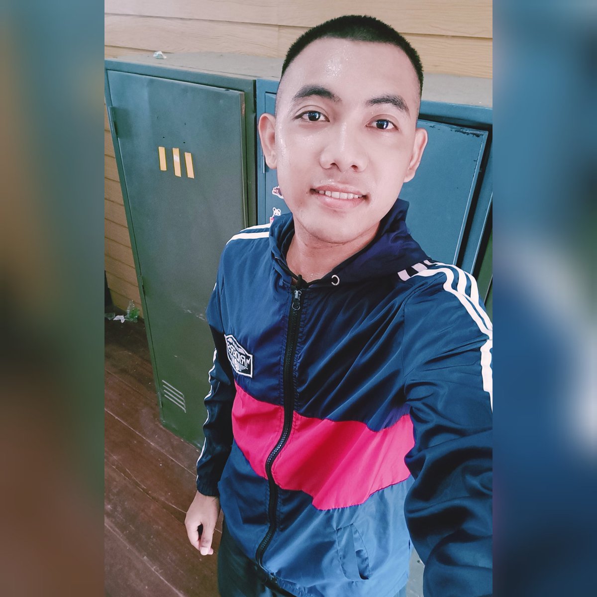 ถ้ามันแย่ก้"เเค่ยิ้ม"😀
ถ้าไม่ได้รักกันจริงก้"แค่ถอย"😔#นครปฐม #นครปฐมในเมือง