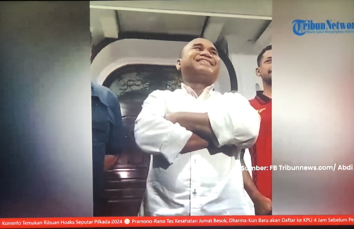 Na_Shihab's tweet photo. Kami doakan yg terbaik buat Abah @aniesbaswedan 
Apapun yg dipituskan oleh abah, kami dukung. Bismillah https://t.co/dleMbkEb8m