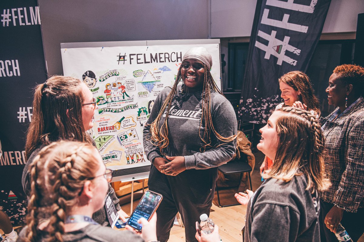chwaraeonyrurdd's tweet photo. Pob lwc i bawb sy'n cynrhychioli Cymru yn y @Paralympics ym Mharis! Yn enwedig i
@FunmiOduwaiye, wnaeth ysbrydoli bawb yn y gynhadledd #FelMerch diwethaf!
Ewch amdani! 🏴 https://t.co/bNk2PgenZ0