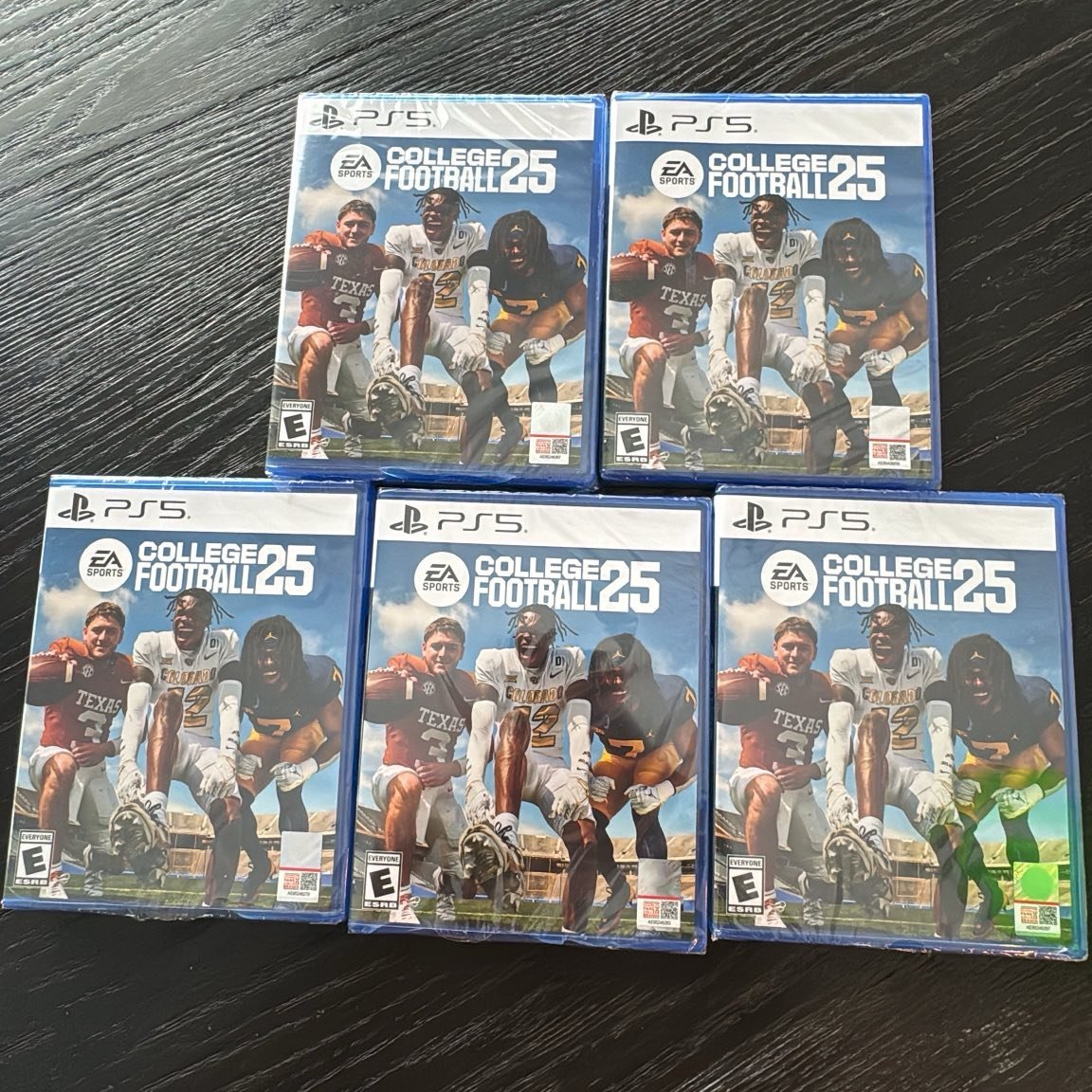joeytunes2's tweet photo. Celebrate our next #FeedMe tonight with a #giveaway! Must be following. Repost to enter. 3 winners will be announced after kickoff. 2 followers on IG. Something fun for #CFB #CFB25 #GamblingX 

143 Coastal Carolina +3 #FeedMe https://t.co/E7j0RUplsG