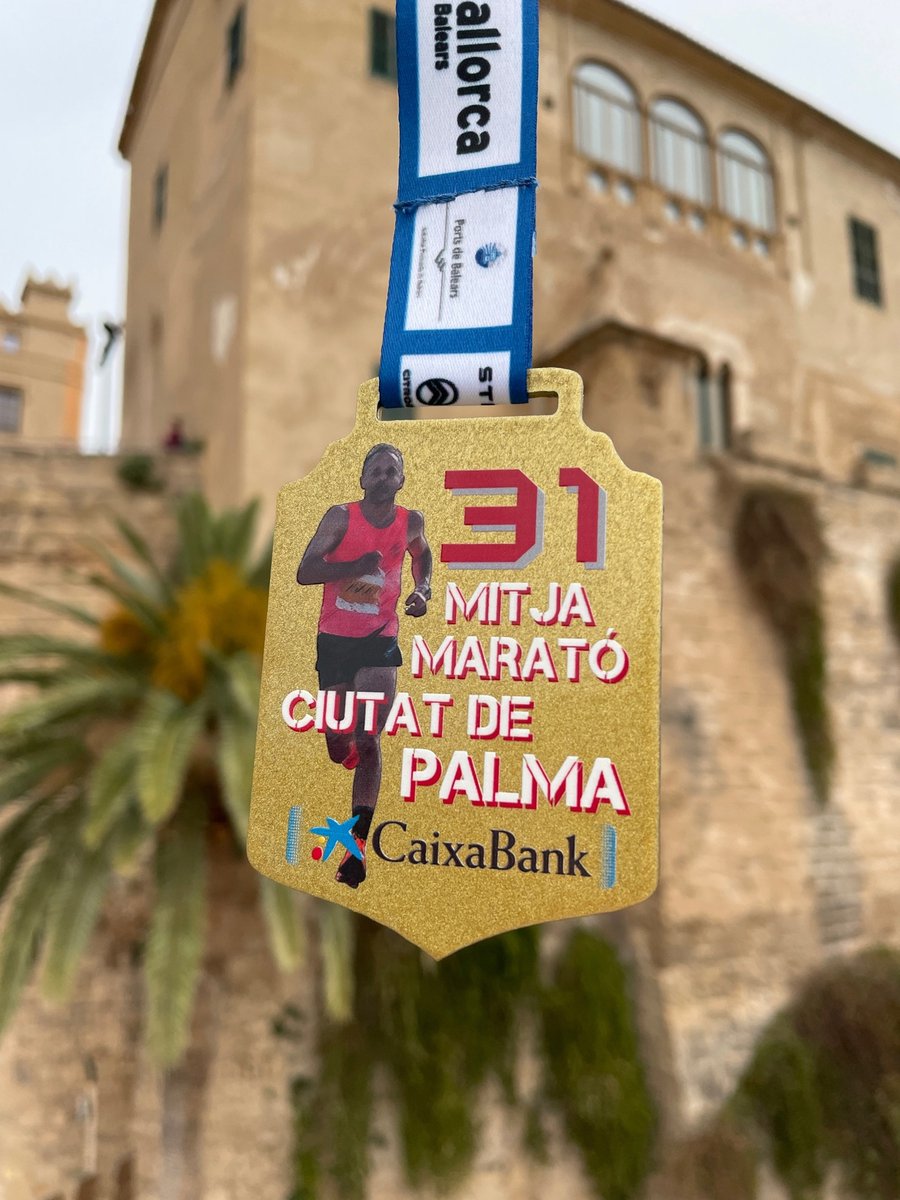 1000halfs's tweet photo. 3️⃣0️⃣1️⃣ Half Marathon✅ Media Maratón de Palma de Mallorca🇪🇸

Mallorca seems to be a great place for a road trip🚘 So, I am definitely coming back in the future!

Balearic Islands - Provincia 10/52📍🇪🇸

#running https://t.co/hTO2IriLA8