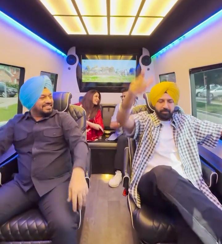 Nishi95388419's tweet photo. Beautiful Reel of song
#Ashke ❤
@jasminbhasin @GippyGrewal 
#JasminBhasin #GippyGrewal
#Jasminians 
#ArdaasSarbatDeBhaleDi https://t.co/XrlCjdKv80