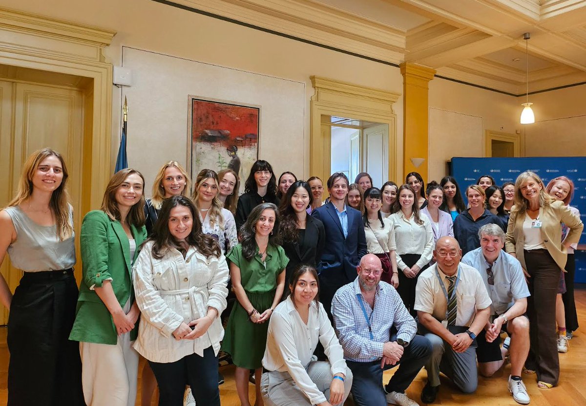 Philip D. Jaffé (@lexpsy) on Twitter photo So wonderful to welcome the very inquisitive participants of the University of Geneva Summer School "Children at the heart of human rights" at the UN Committee on the Rights of the Child <a href="/PalaisWilson/">OHCHR</a> <a href="/UNIGEnews/">Université de Genève</a> <a href="/SummerUNIGE/">Geneva Summer School</a> <a href="/UNChildRights1/">UNChildRights</a> <a href="/ChophelRinchen/">Rinchen Chophel</a> <a href="/Mane_Kocharyan/">Mané Kocharyan</a> So wonderful to welcome the very inquisitive participants of the University of Geneva Summer School "Children at the heart of human rights" at the UN Committee on the Rights of the Child <a href="/PalaisWilson/">OHCHR</a> <a href="/UNIGEnews/">Université de Genève</a> <a href="/SummerUNIGE/">Geneva Summer School</a> <a href="/UNChildRights1/">UNChildRights</a> <a href="/ChophelRinchen/">Rinchen Chophel</a> <a href="/Mane_Kocharyan/">Mané Kocharyan</a>