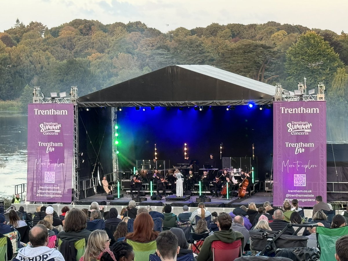 A summers evening outdoor concert <a href="/TrenthamEstate/">Trentham Estate</a>. This evening sees the performance by London Film Orchestra.  #londonfilmorchestra #trenthamgardens #livemusic #summer
