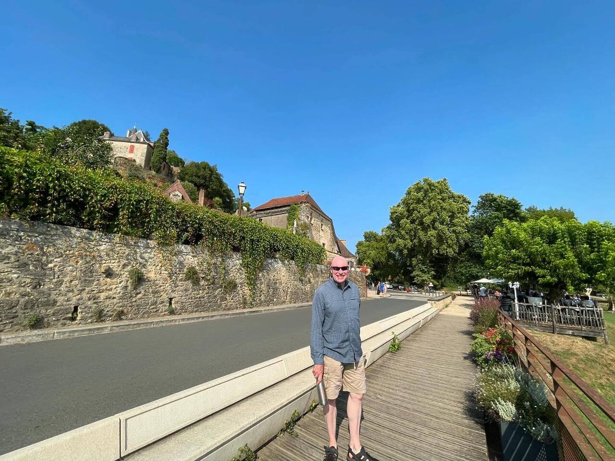 Timothy_Hughes's tweet photo. Canoes - Limeuil - Dordogne et Vezere Bergerac - Constant, Dordogne, France @holidaypropertybond #holidaypropertybond #hpbmoments @HPBholidays #hpbholidays #Dordogne #France #vacation #vacations #vacationmode #vacationtime #vacationvibes #holiday #holida… https://t.co/i96fzcX6oX https://t.co/sF5hQto3DQ