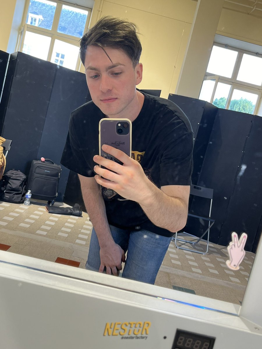Florian Tzotzis tweet media