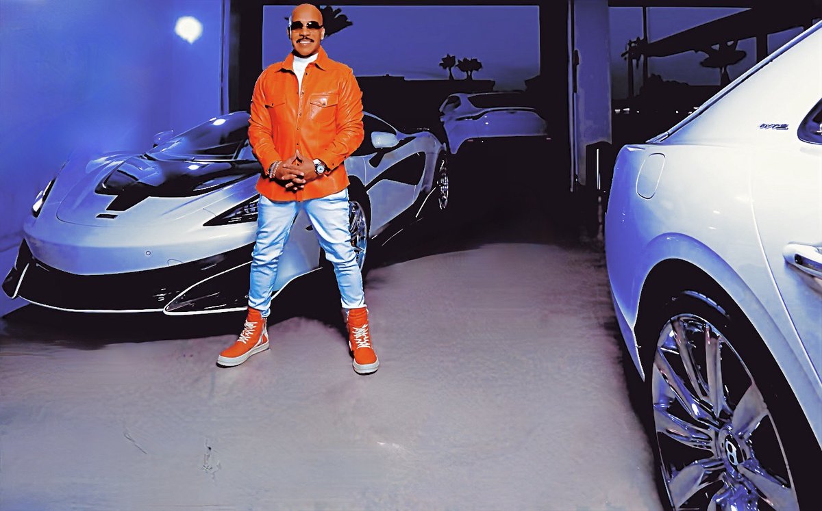 VBmogul's tweet image. &quot;He who is not courageous enough to take risk
will accomplish nothing&quot;

STAY UP!!! 🚀🚀🚀