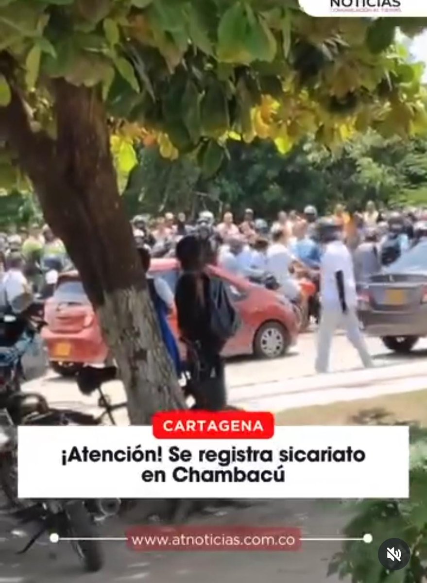 Sicariato al frente de la Estación de Policía, a unos metros de la Secretaría del Interior y a unos pocos metros menos de Distriseguridad.
"¿Cuál inseguridad? ¡yo camino tranquilo!"
Dumek (el Lord) Turbay Paz.