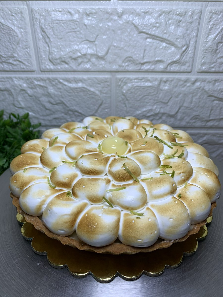 imjohnnygg's tweet photo. Hola buenos días a todos en X!

Paso por acá para ofrecerles mis servicios en postres ♥️ hacemos Pavlovas, tartas, tortas y minidulces para eventos✅ 

📍Estamos en Ccs. Redes sociales
   IG @suaripasteleria

Para Pedidos o solicitar Catálago 
📲0424-1186547 https://t.co/JiLGGV50Ct