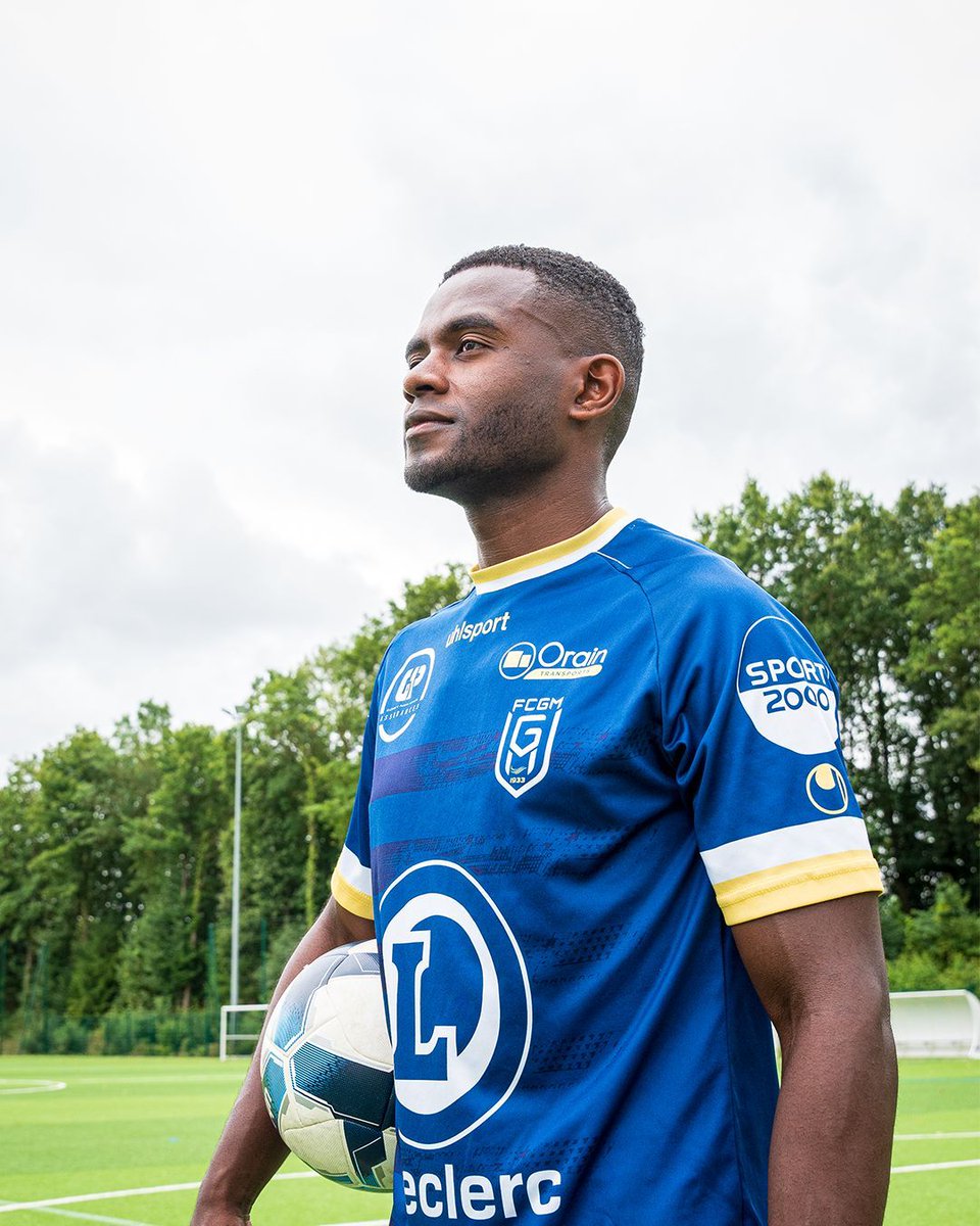 [𝐒𝐚𝐢𝐬𝐨𝐧 𝟐𝟎𝟐𝟒/𝟐𝟎𝟐𝟓] 𝐈𝐳𝐚𝐤 𝐀𝐬𝐬𝐚𝐧𝐢  𝐬’𝐞𝐧𝐠𝐚𝐠𝐞 𝐚𝐯𝐞𝐜 𝐥𝐞 𝐅𝐂 𝐆𝐮𝐢𝐩𝐫𝐲-𝐌𝐞𝐬𝐬𝐚𝐜 !✍🏻

Poste : Défenseur
Ancien club : CS Betton

Bienvenue à Izak ! 👋🏼

#𝐁𝐥𝐮𝐞𝐀𝐫𝐦𝐲 #𝐌𝐞𝐫𝐜𝐚𝐭𝐨