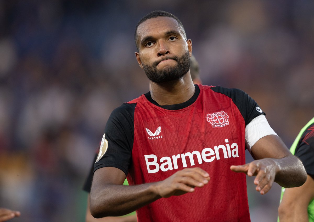 Plettigoal's tweet photo. 🚨🔴 Excl | Bayern officially informed Leverkusen today in a phone call that they are ready to pay €20m + €5m for Jonathan #Tah! 

… as soon as Kingsley #Coman is sold! 

But: Bayer 04 still want to keep Tah. At this stage, he‘s not for sale. Leverkusen have informed Bayern and Pini Zahavi.   Reasons: time, no replacement, price. Poker ongoing but a transfer is unlikely at this stage. 

@SkySportDE 🇩🇪