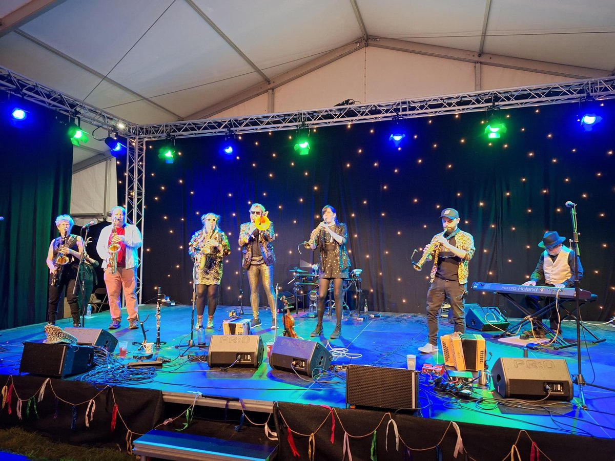 Steamchicken tweet media