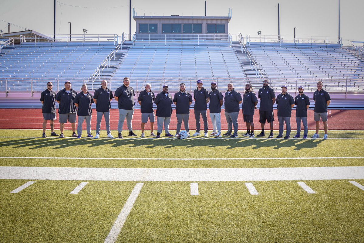 CoachBigReff's tweet photo. Year 5. #OwnTheLine https://t.co/HpEGhauNMA