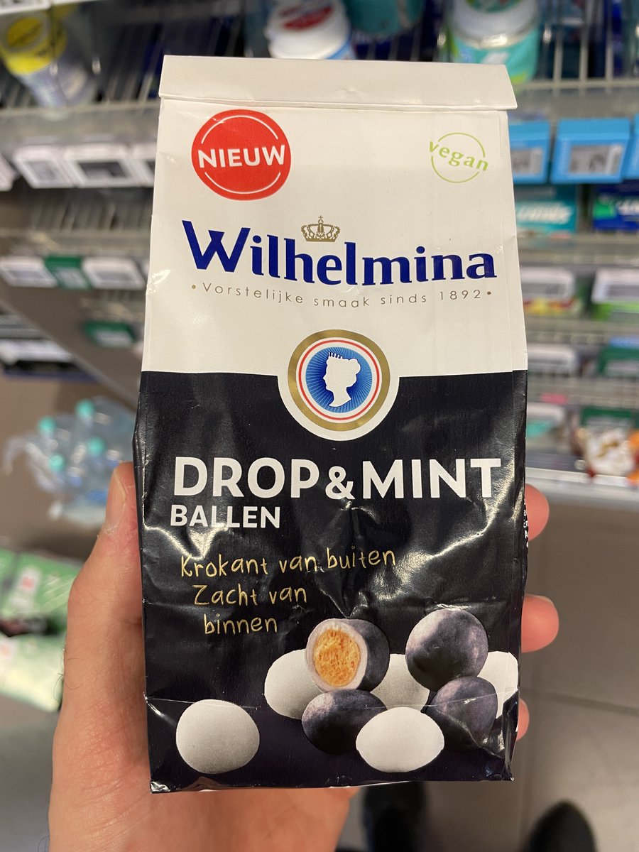 New! 'Drop &amp; Mint ballen' from Wilhelmina. Soft from the inside, slight crunch on the outside. Half of the bag are liquorice balls, the other half peppermint balls. Also available in the flavour 'Fruit &amp; Mint ballen'.

(Photo: at AH Cornelis Troostplein)