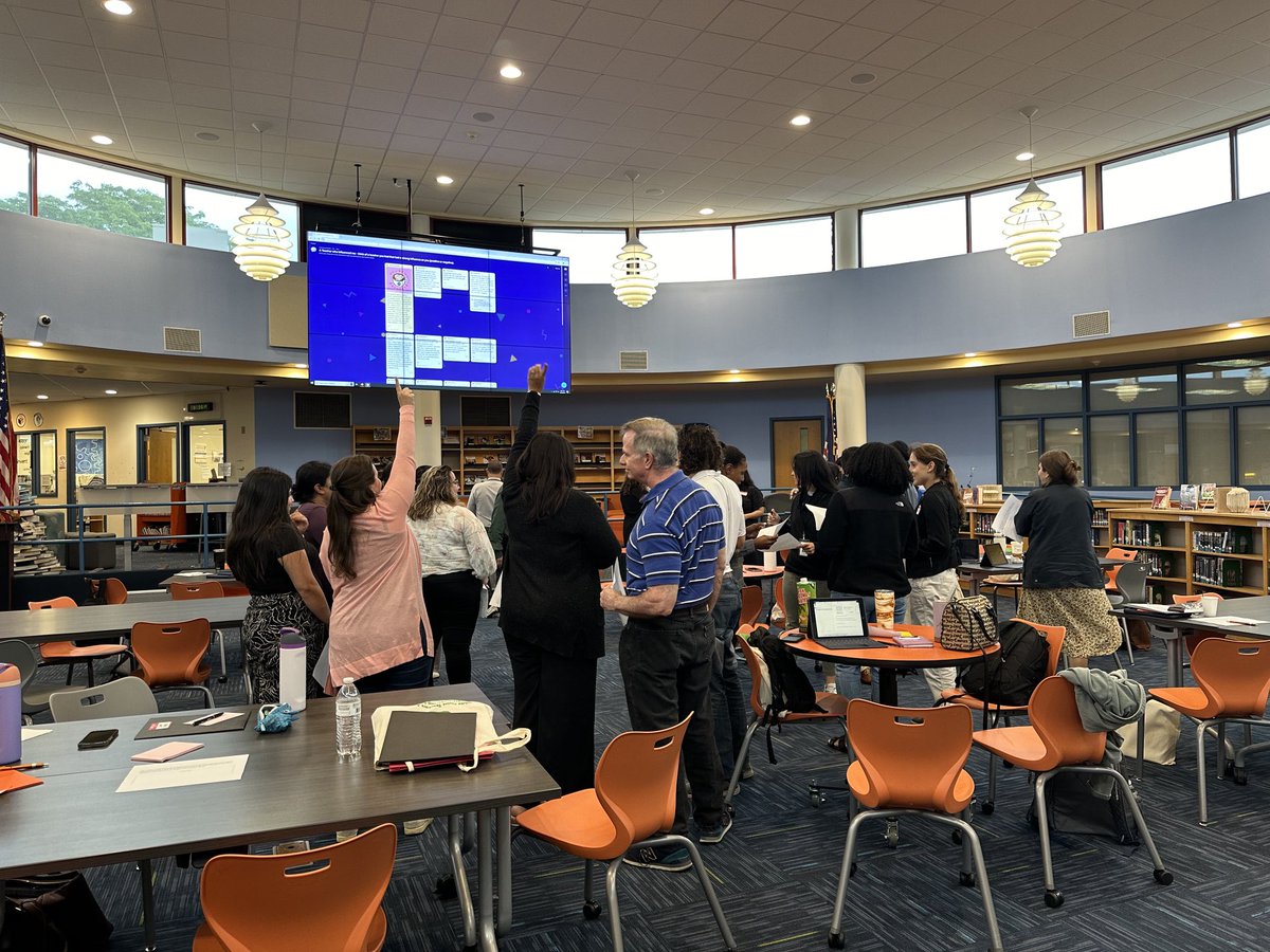 wpmathchat tweet media