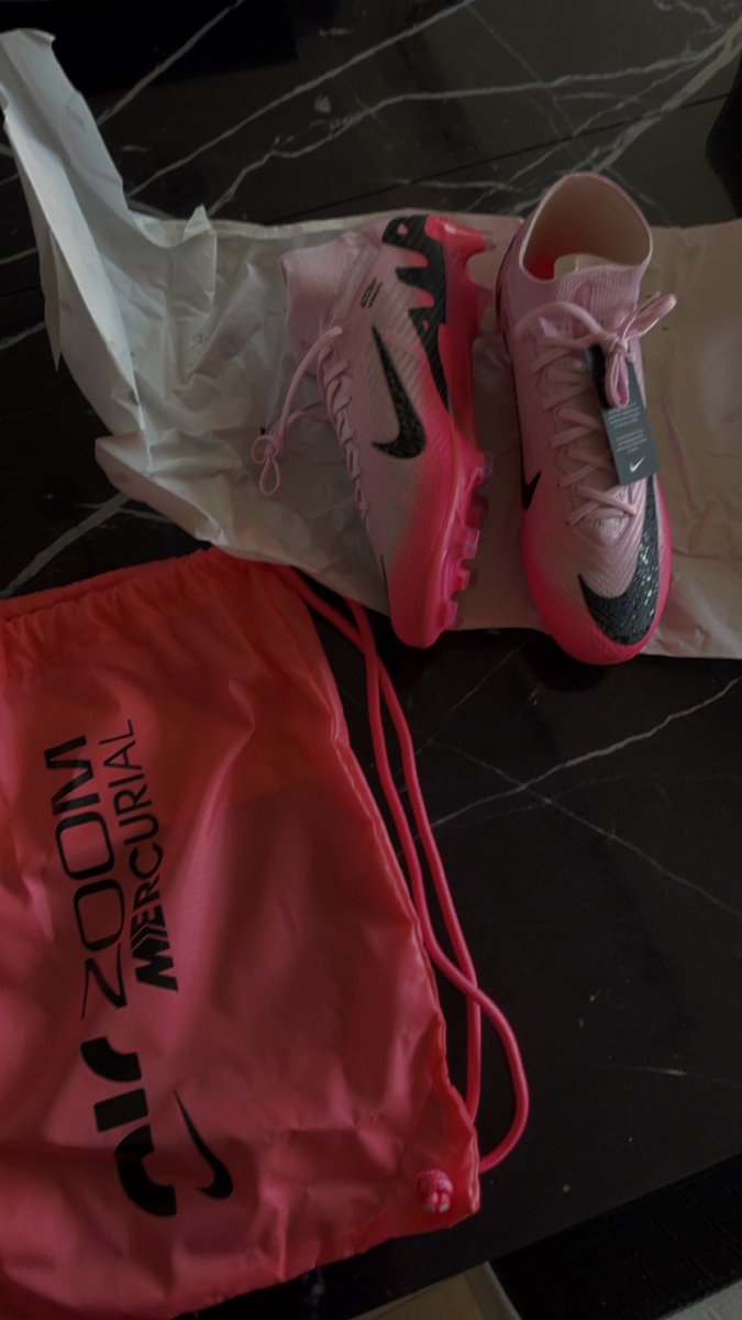 Stajke ⚽️ tweet media