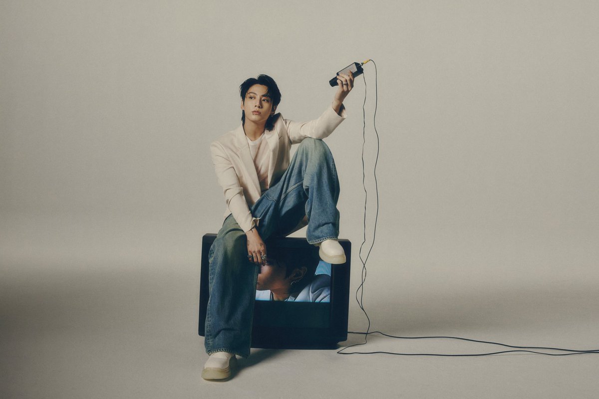 #JUNGKOOK_IAMSTILL tu entrada viene con podcast de regalo 💜