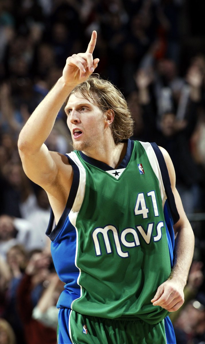 The 2004-05 Dallas Mavericks Alternate Authentic Uniform Worn for