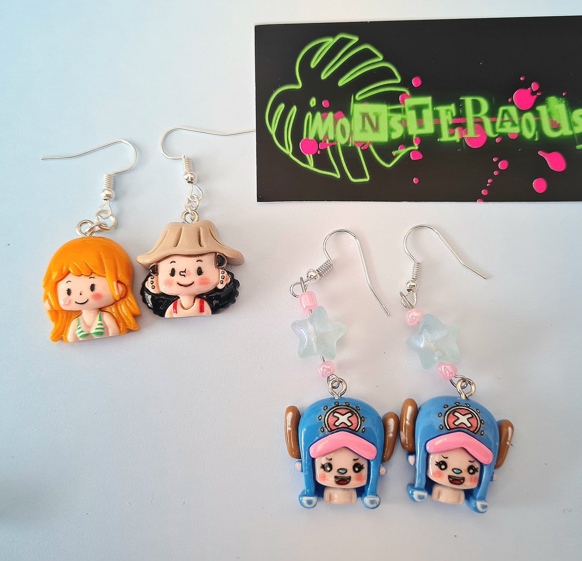 Gve away! For your chance to win a free pair of earrings or charm (shipping is included - you pay nothing) 
- follow
- like/retweet. 
- winners will be pulled Sept 30th
Photos are an example. I will make custom ones! I have Nami/Usopp/Luffy/Sanji/Zoro/Chopper
Thank you!
