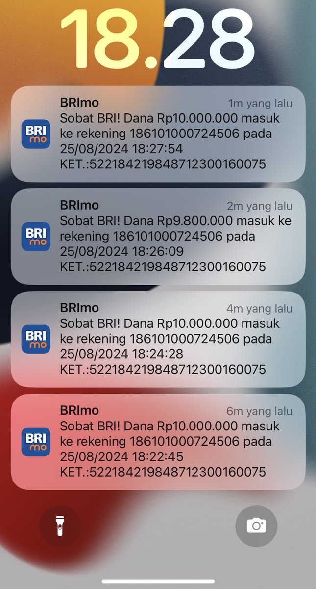 Haweweh's tweet photo. Sedikit banyak harus bersyukur😇, notifnya sampe gakmuat https://t.co/LEWVuziyak