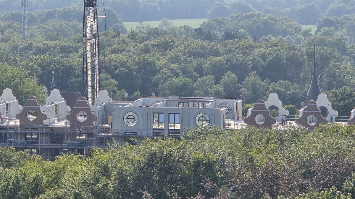 84eric's tweet image. #Efteling Grand Hotel vanuit de #Pagode