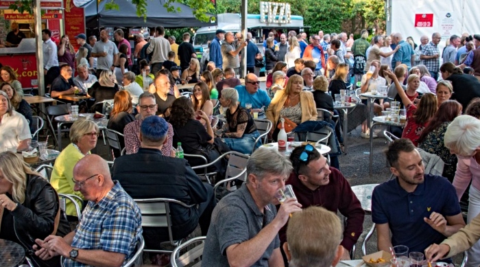 nantwichnews's tweet image. NANTWICH: Town set to be packed for three days of Nantwich Food Festival! EVERYTHING you need to know about the festival, here thenantwichnews.co.uk/2024/08/29/nan…