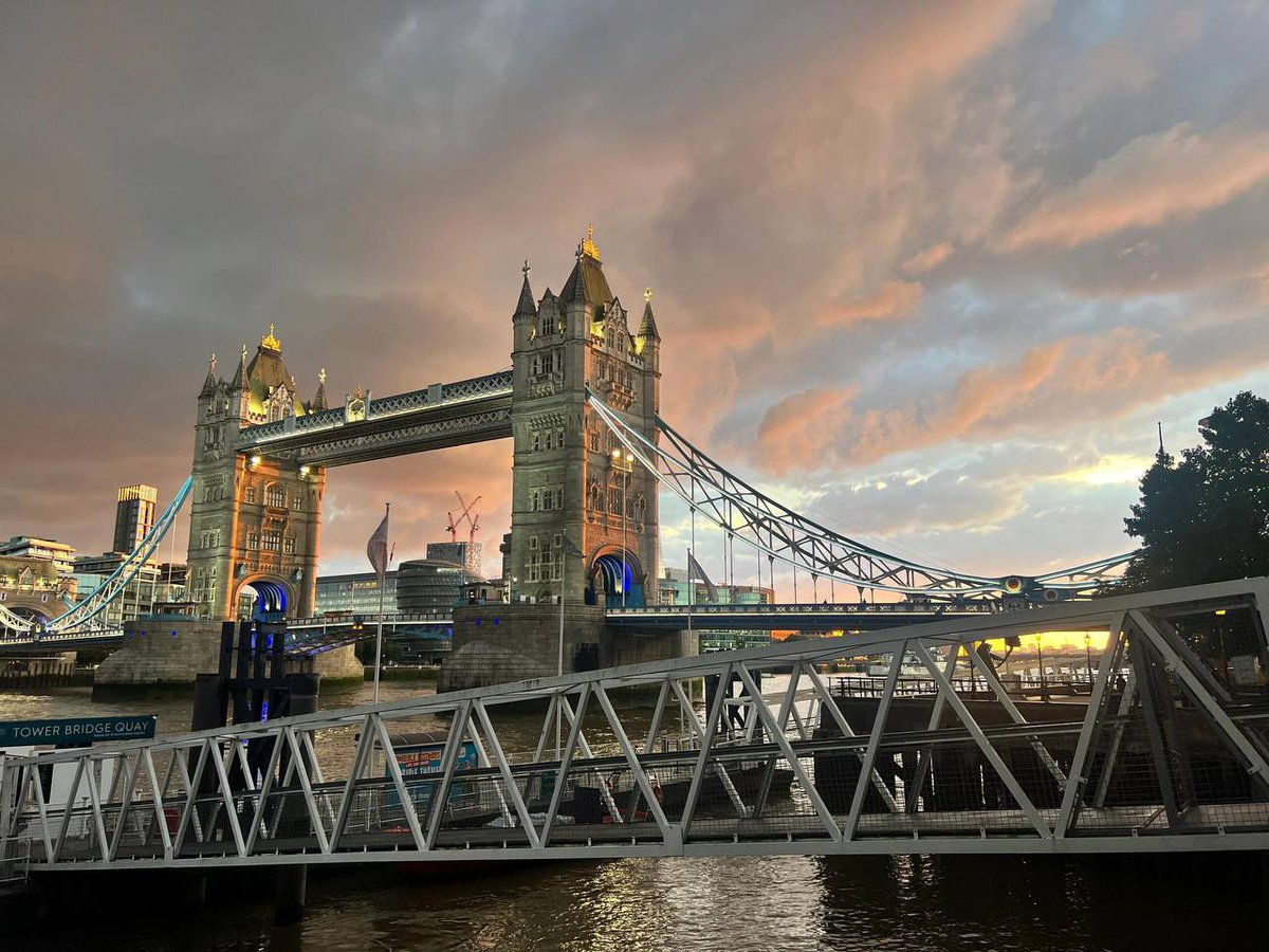 Tower bridge sunset