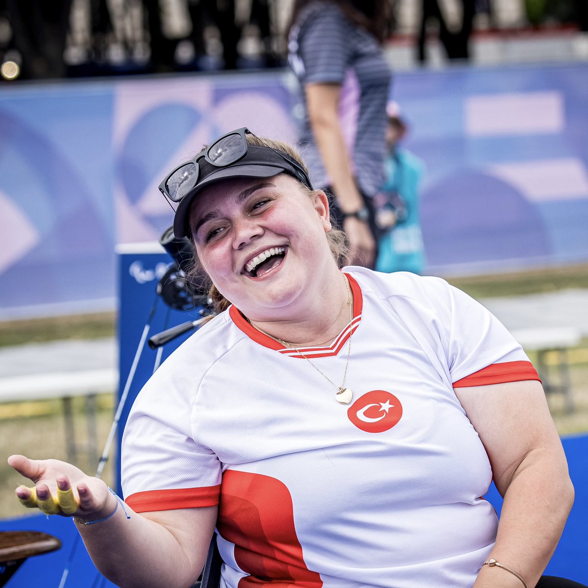 worldarchery's tweet photo. 🔥7️⃣0️⃣4️⃣🔥 The NEW RECORD is set! 
World champion Oznur Cure raises the bar at the Paralympic Games 

#ArcheryInParis #ParaArchery https://t.co/SC0ZzP6TEQ