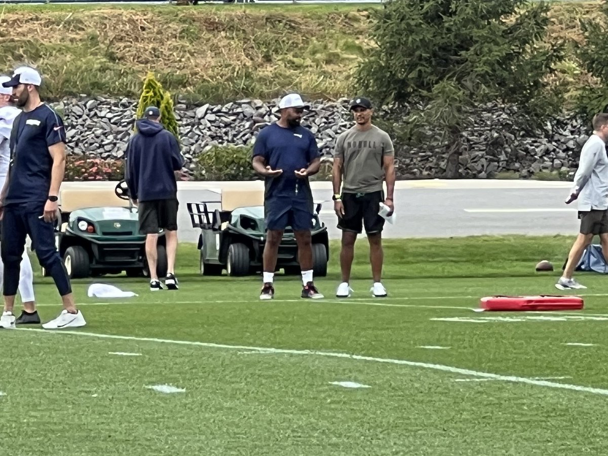 MikeReiss's tweet photo. Celtics coach Joe Mazzulla here with a practice script in his hands, talking with Jerod Mayo. https://t.co/mCXsbJzpdF