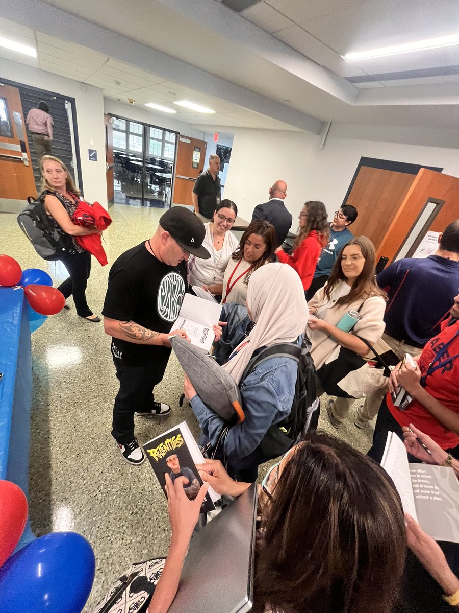 DunellenCurric's tweet image. This morning @DunellenPS kicked off the school year with @brewerhm. The energy and excitement filled the auditorium. We cannot wait to welcome our students on Tuesday! Cheers to the new year! #smalltownvibes #buildingrelationships #creativityandinnovation