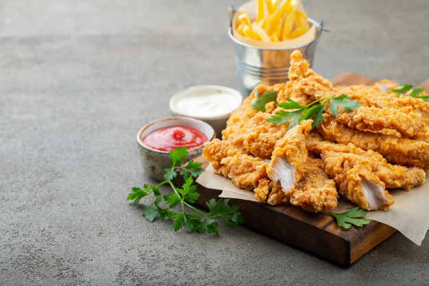 Back To School Specials This Week At Earls dlvr.it/TCX6v0