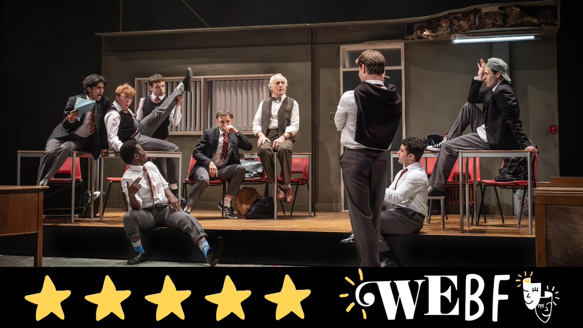 West End Best Friend (@westendbf) on Twitter photo 🎭 REVIEW 🎭
The History Boys is a modern classic and <a href="/TheatreRBath/">Theatre Royal Bath</a> celebrates its 25th anniversary since the National Theatre production launched the careers of James Corden & Dominic Cooper.
"One of the must see shows of this Autumn."
📸 Marc Brenner
westendbestfriend.co.uk/news/review-th… 🎭 REVIEW 🎭
The History Boys is a modern classic and <a href="/TheatreRBath/">Theatre Royal Bath</a> celebrates its 25th anniversary since the National Theatre production launched the careers of James Corden & Dominic Cooper.
"One of the must see shows of this Autumn."
📸 Marc Brenner
westendbestfriend.co.uk/news/review-th…