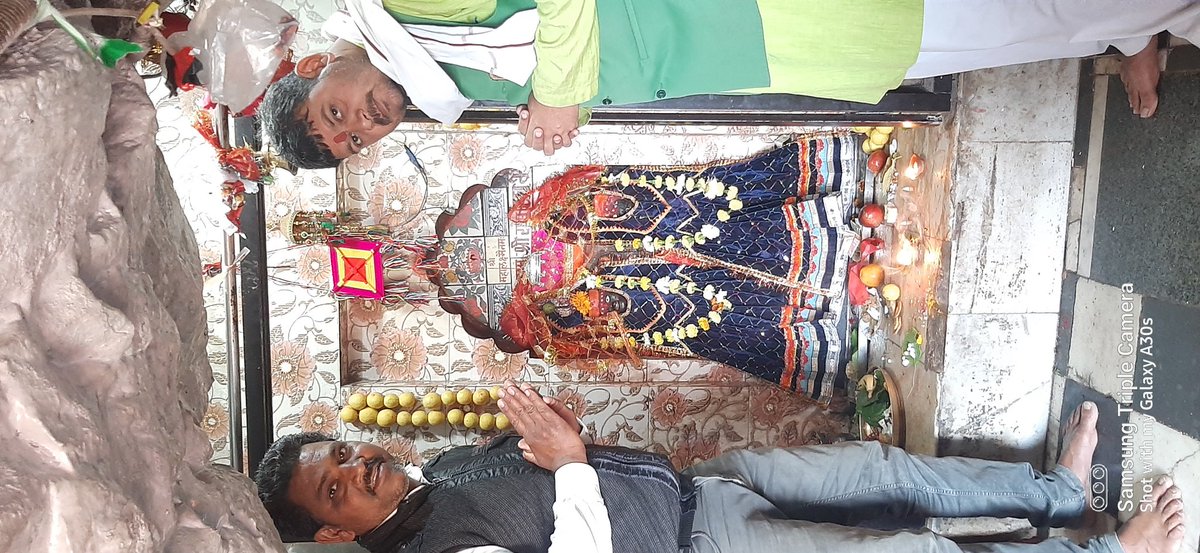 Kalka mata badi deri ke darsan karte huye.