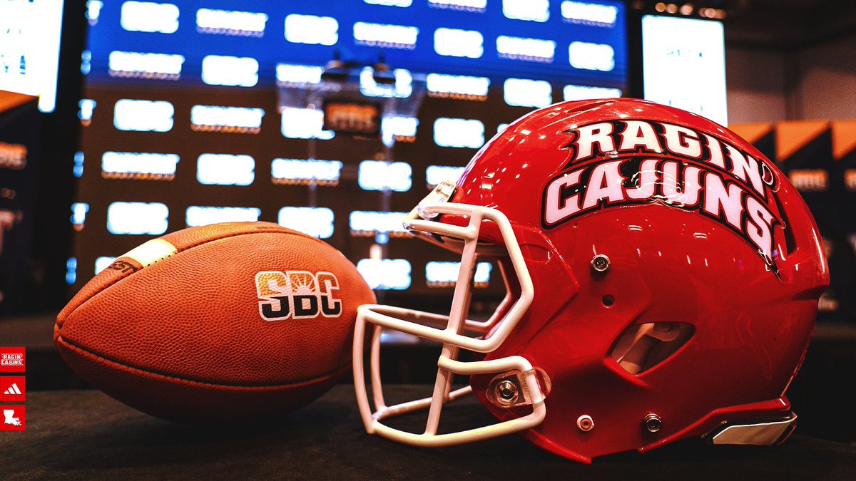 EiserlohDawson's tweet photo. Excited to announce that I’ll be joining the @RaginCajunsFB radio broadcast crew as the sideline reporter in 2024!

Can’t wait to get to work with @ULCajunsVoice and @CJunot on Saturday night inside Cajun Field

Let’s Geaux! https://t.co/Jxo91d9Wt6