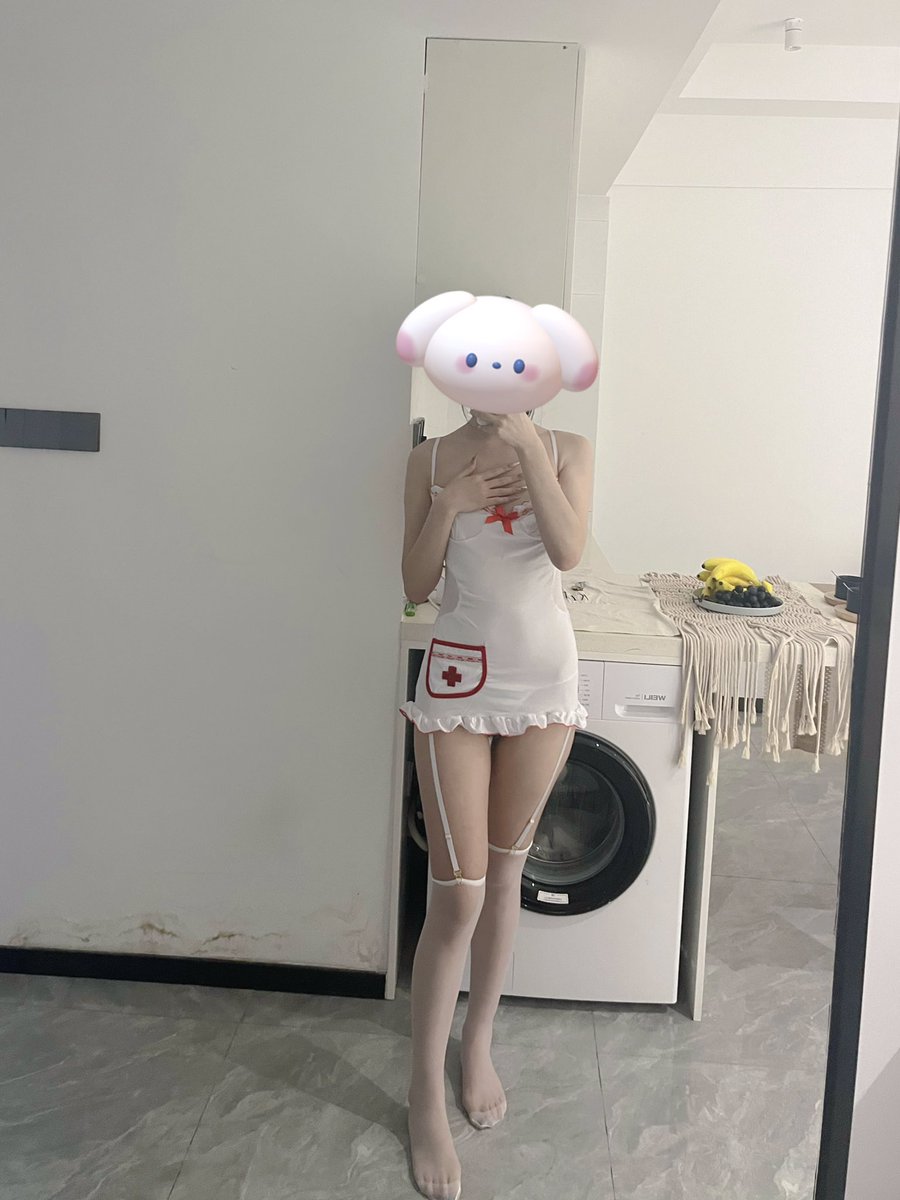 xkalljs's tweet photo. 我嘞个心软的神啊 房间差价还能给我  谁懂 全身被舔的舒舒服服的 幸福捏 https://t.co/NLkggKDOWr