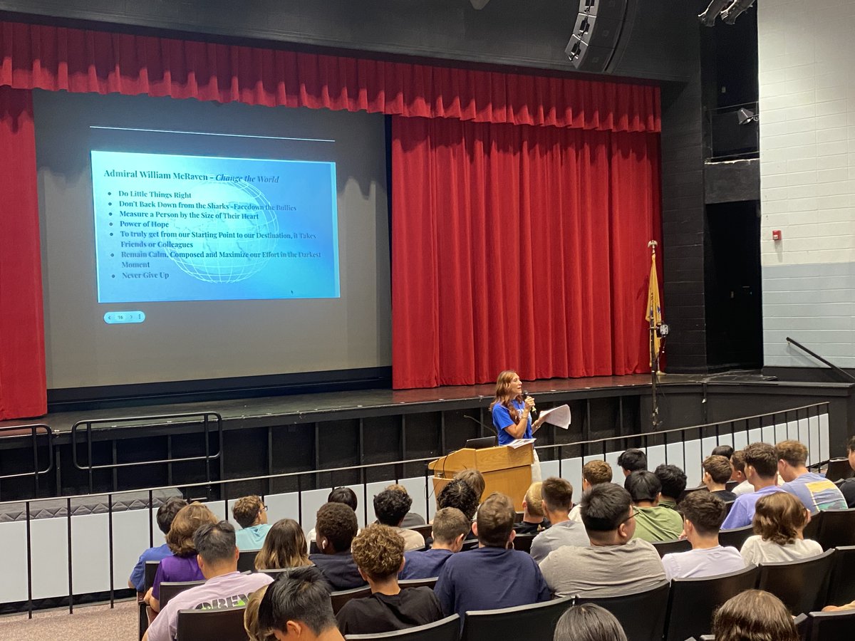 BSabatiniNVD's tweet photo. NVD's Freshman/Newcomer Student Orientation today - Thank you to our Peer Mentors and advisors: Ms. Glennon, Ms. Delventhal for facilitating a relevant, informative program!
#nvdpride, #nvcpride, #nvalleyed, #supernv https://t.co/umSTa8ueqw