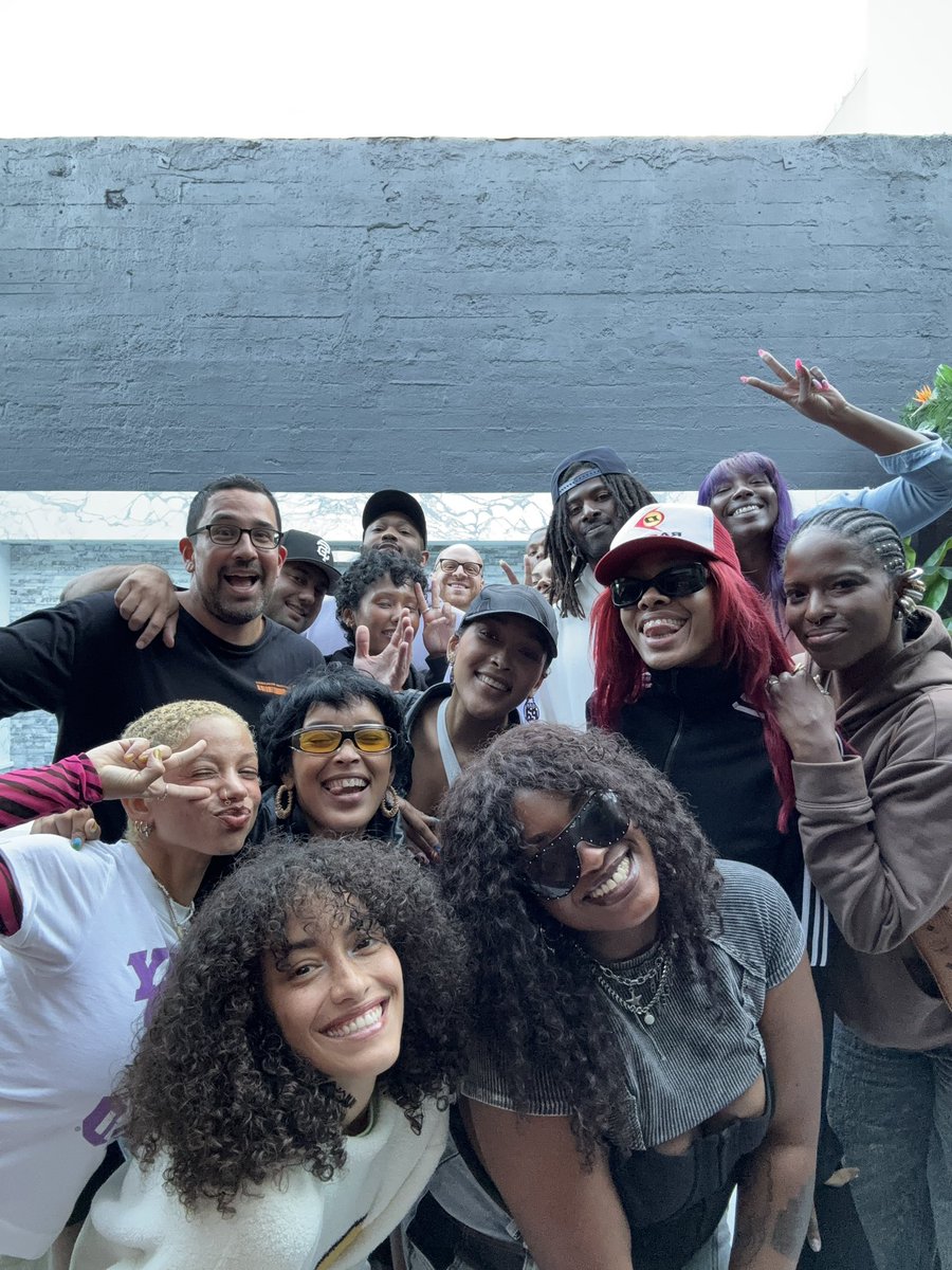 JERSEYCLUBQUEEN 👸🏽 tweet media